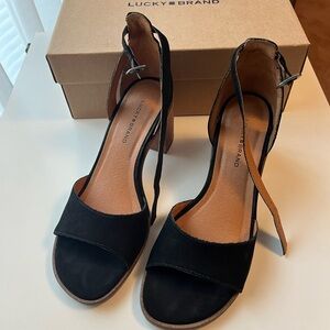 Lucky Brand Black Sandals Solinio